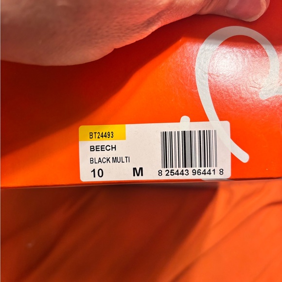 BareTraps Black Embroidered Flats - Picture 5 of 6